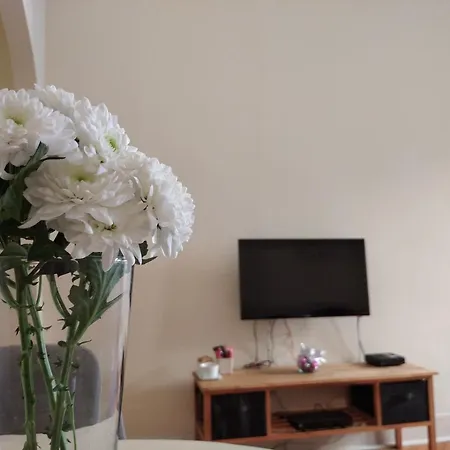Apartment Central *